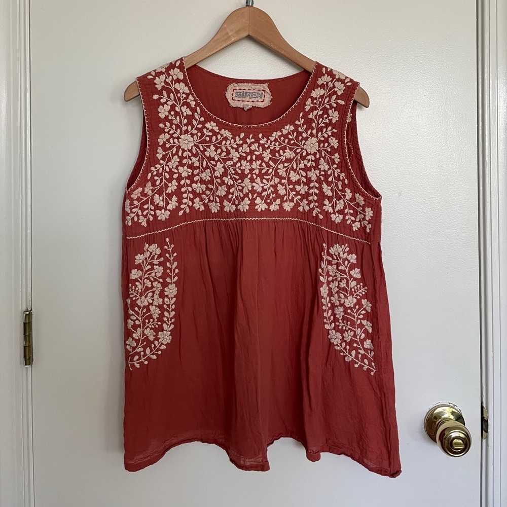 Embroidered Floral Sleeveless Blouse in Terra Cotta